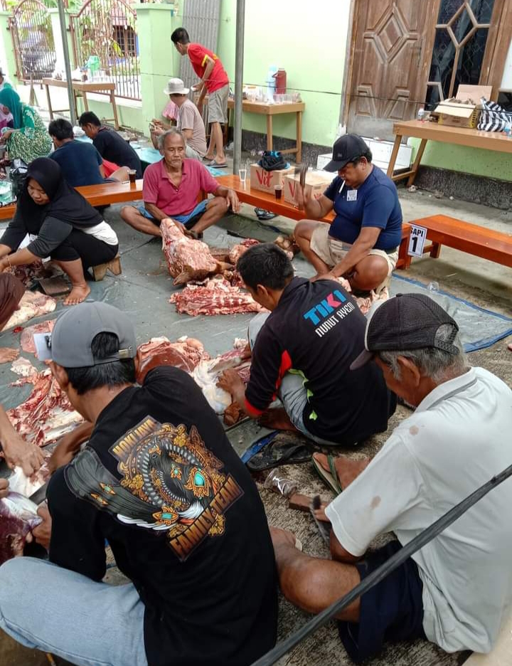 Pelaksanaan kurban Idhul Adha