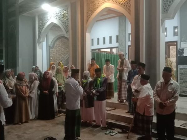 Pemberangkatan Calon Haji Desa Pucung Kidul